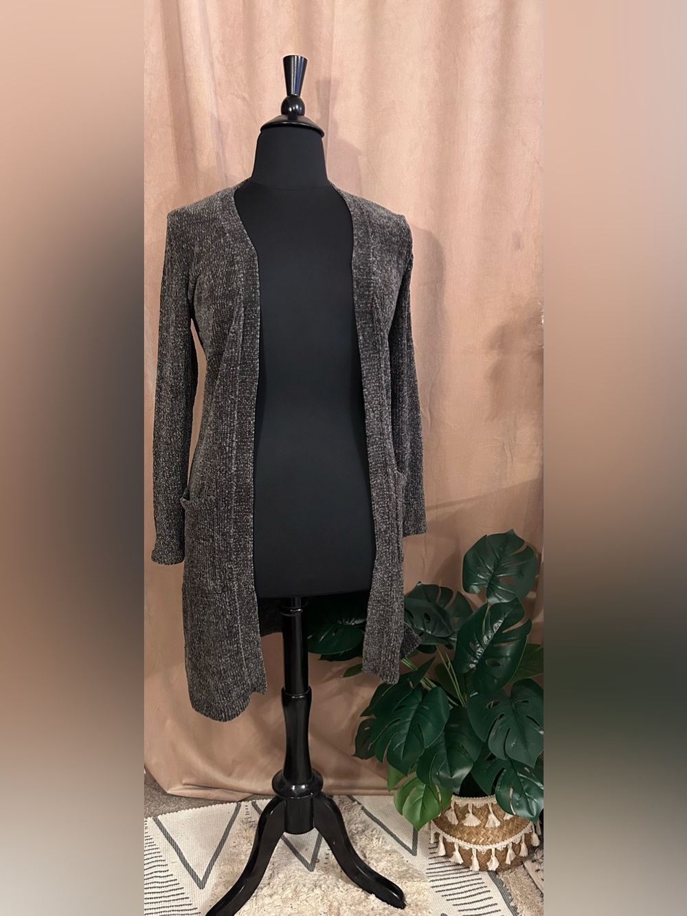POOR APPAREL CHENILLE CARDIGAN